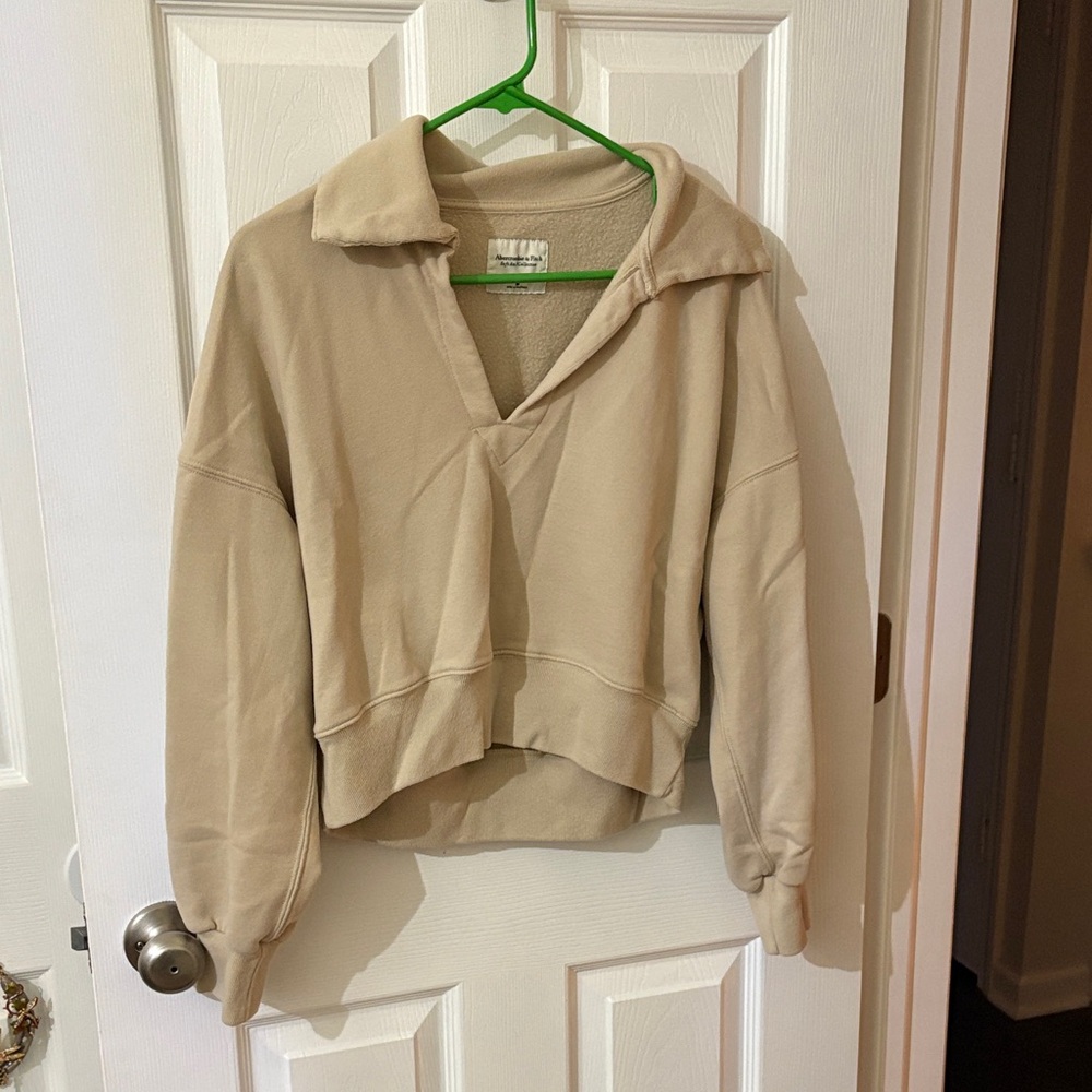 Women's Cream Sweatshirt